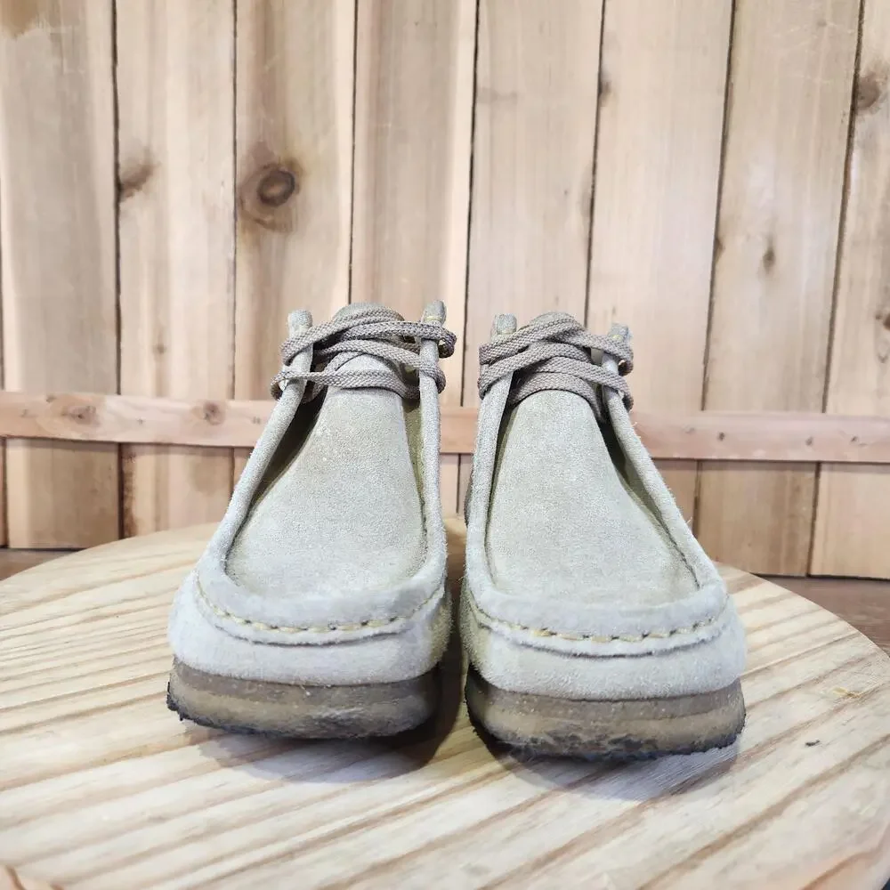 Clarks Originals Wallabee Suede Chukka Boots Mens 8 Beige Leather Crepe Sole